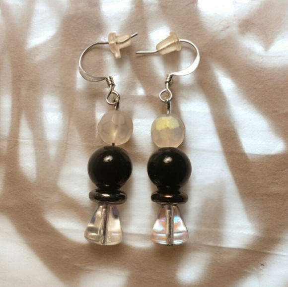Frosted Crystal & Black Beaded Handcrafted Earrings - Picture 8 of 8